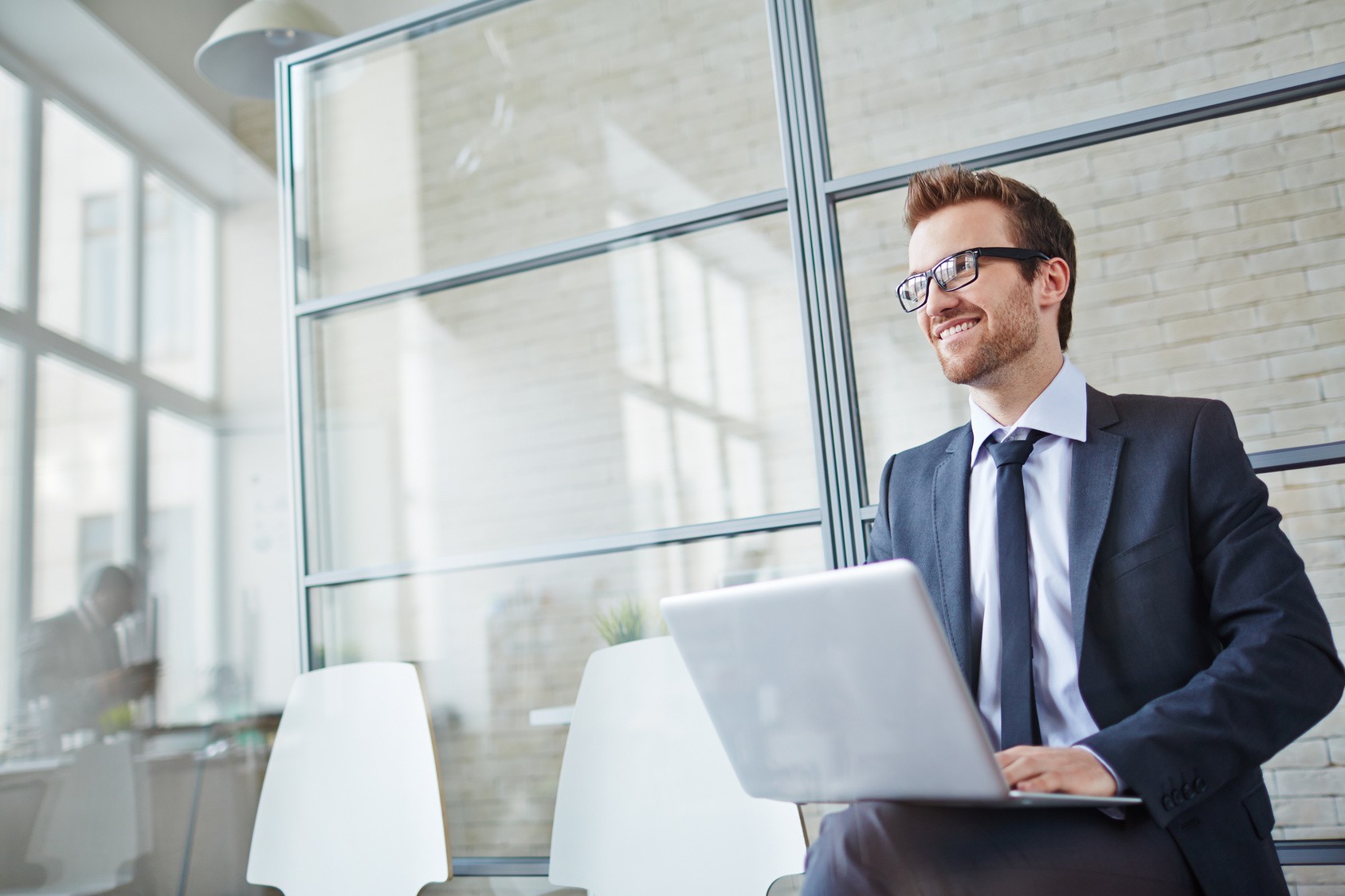 financiaci&oacute;n a trav&eacute;s de leasing y renting