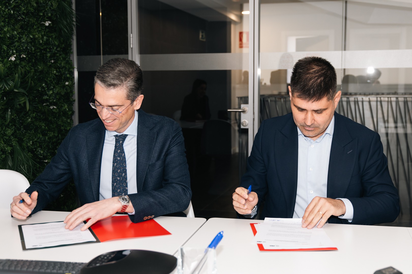 AFE y UEMC Business School firman un convenio de colaboración