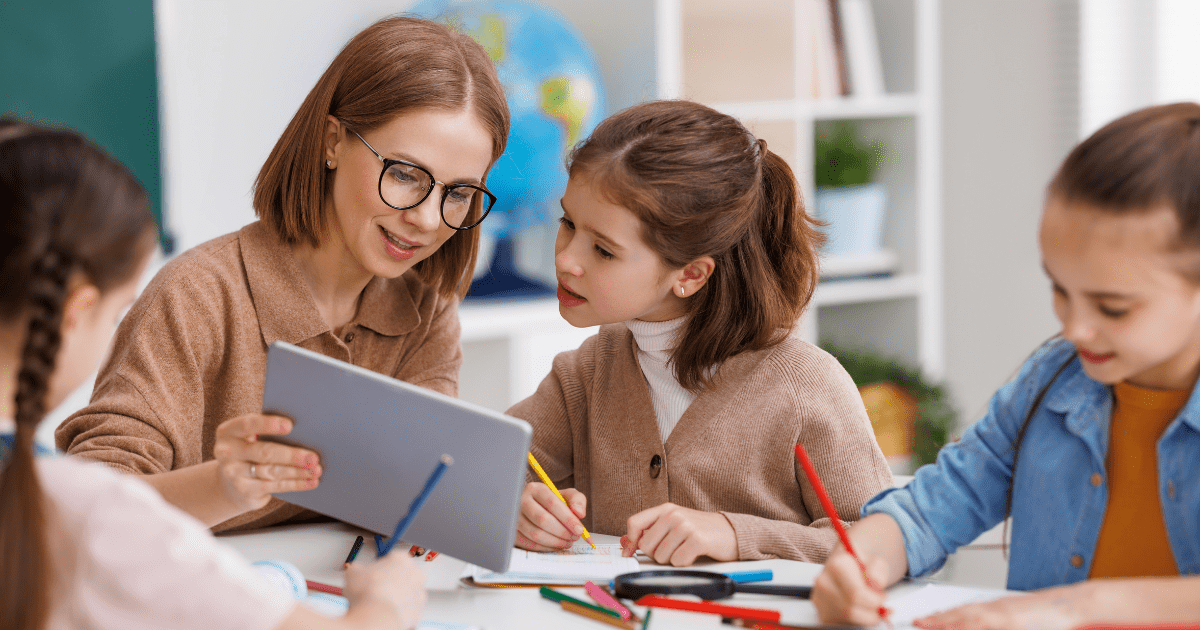 Lanzamos máster oficial y online en tecnología educativa